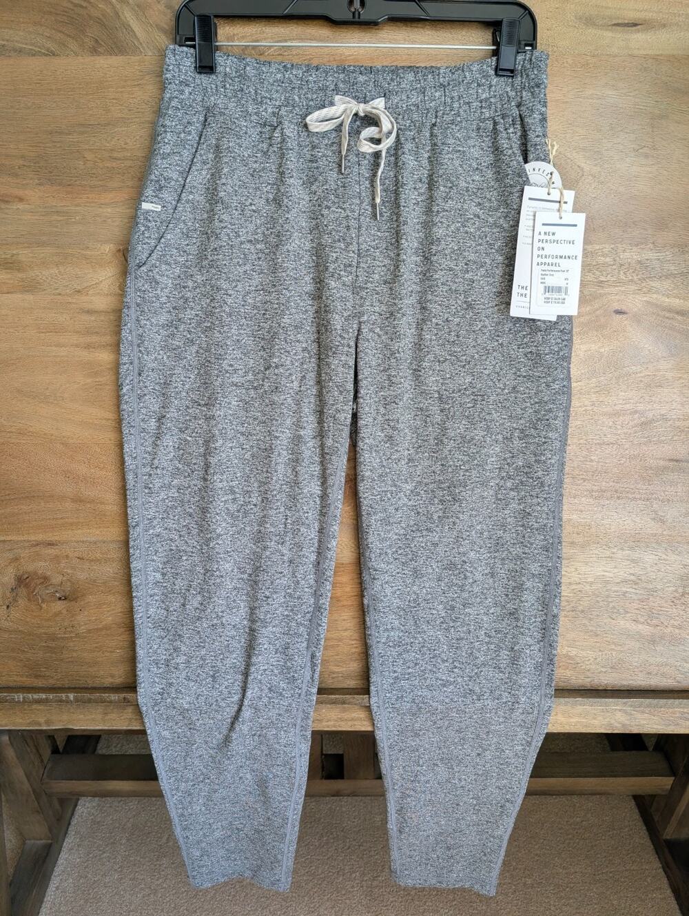 NWT Vuori Ponto Performance Pants Mens M Gray Heather Stretch Drawstring V418